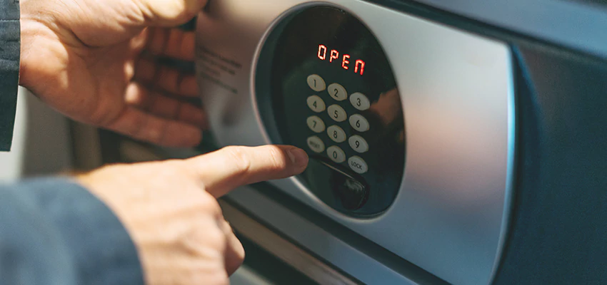 Cash Safe Openers in Oxnard, California