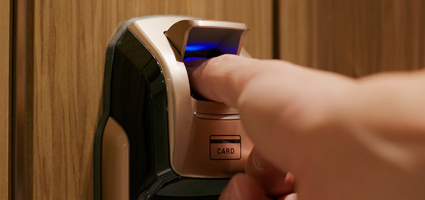 Locksmith Company For Window Lock Installation in Oxnard, California