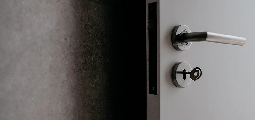 Front Door Handle Repair And Installation in Oxnard, CA